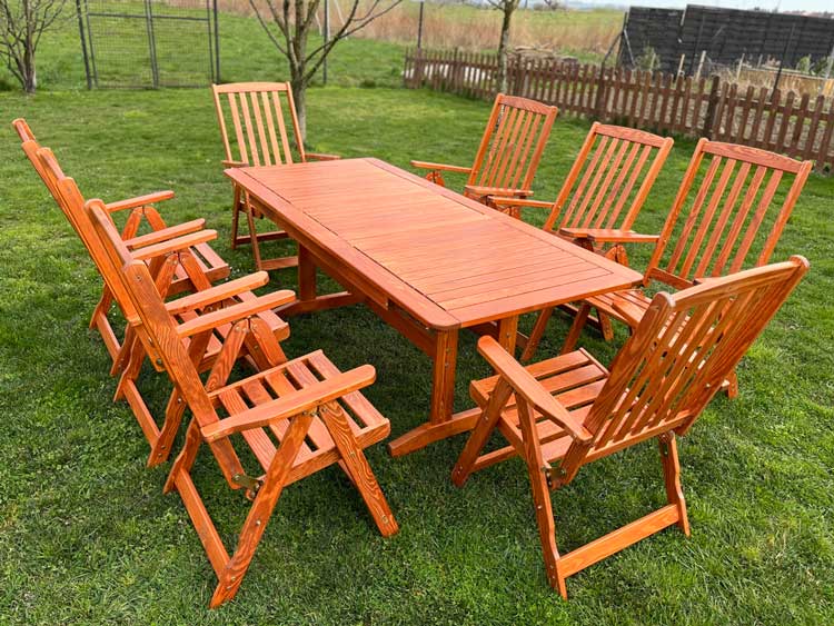 virag_kerti_butorok_8_szemelyes