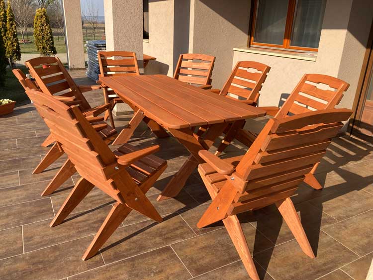 virag_kerti_butorok_osszecsukhato_asztal_6-8_szekkel10