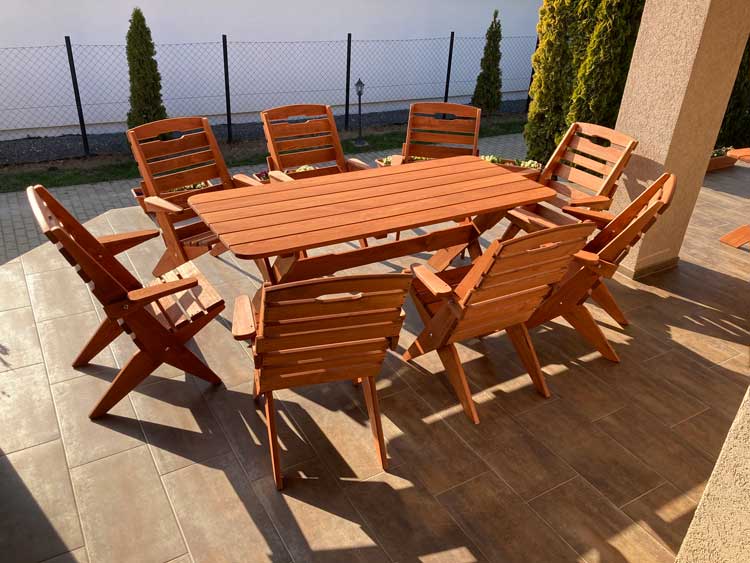 virag_kerti_butorok_osszecsukhato_asztal_6-8_szekkel9